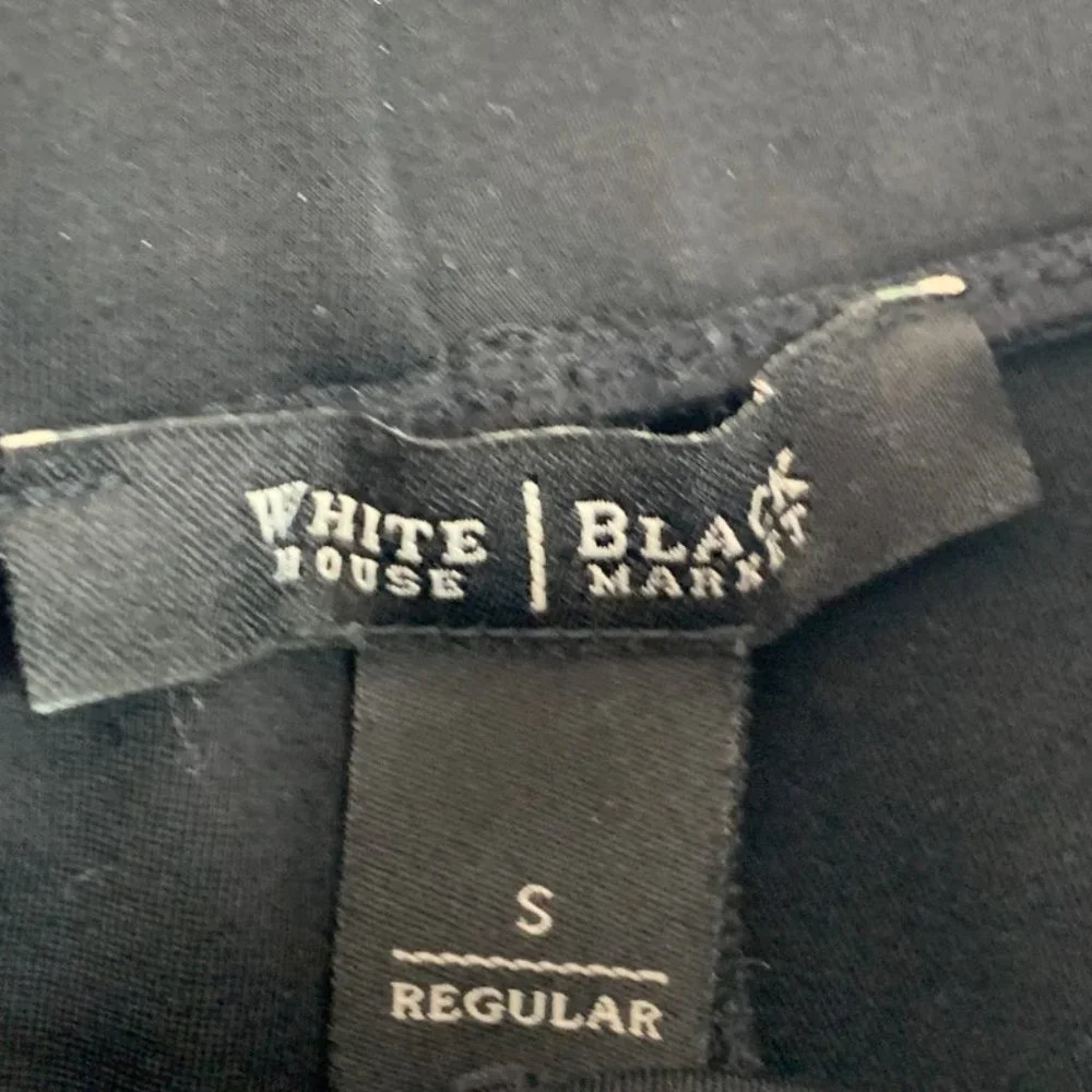 White‎ House Black Market Black Leggings